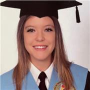 Soy maestra y soy bastante trabajadora busco enseñar desde lo lúdico y buscando la motivación del alumno